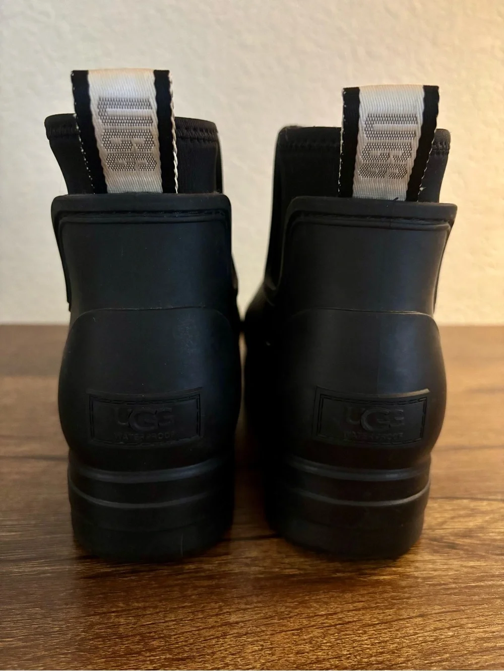 UGG Women's Black Short Chelsea Rain Boots